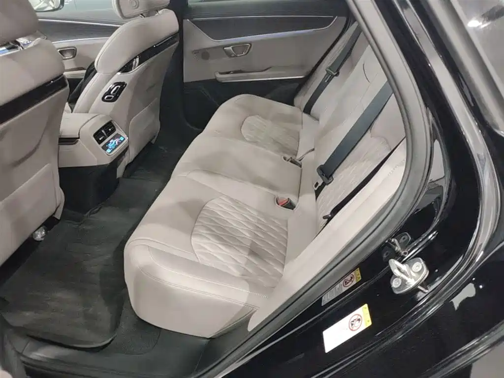 BYD Han 2025 DM-i Smart Driving Edition 125KM LiDAR Flagship фото 17