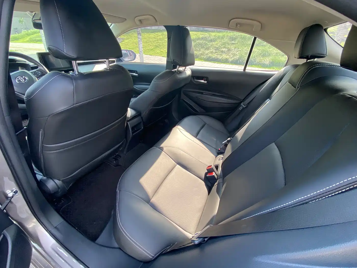 Toyota Corolla 2022 TNGA 1.5L CVT Pioneer Edition фото 6