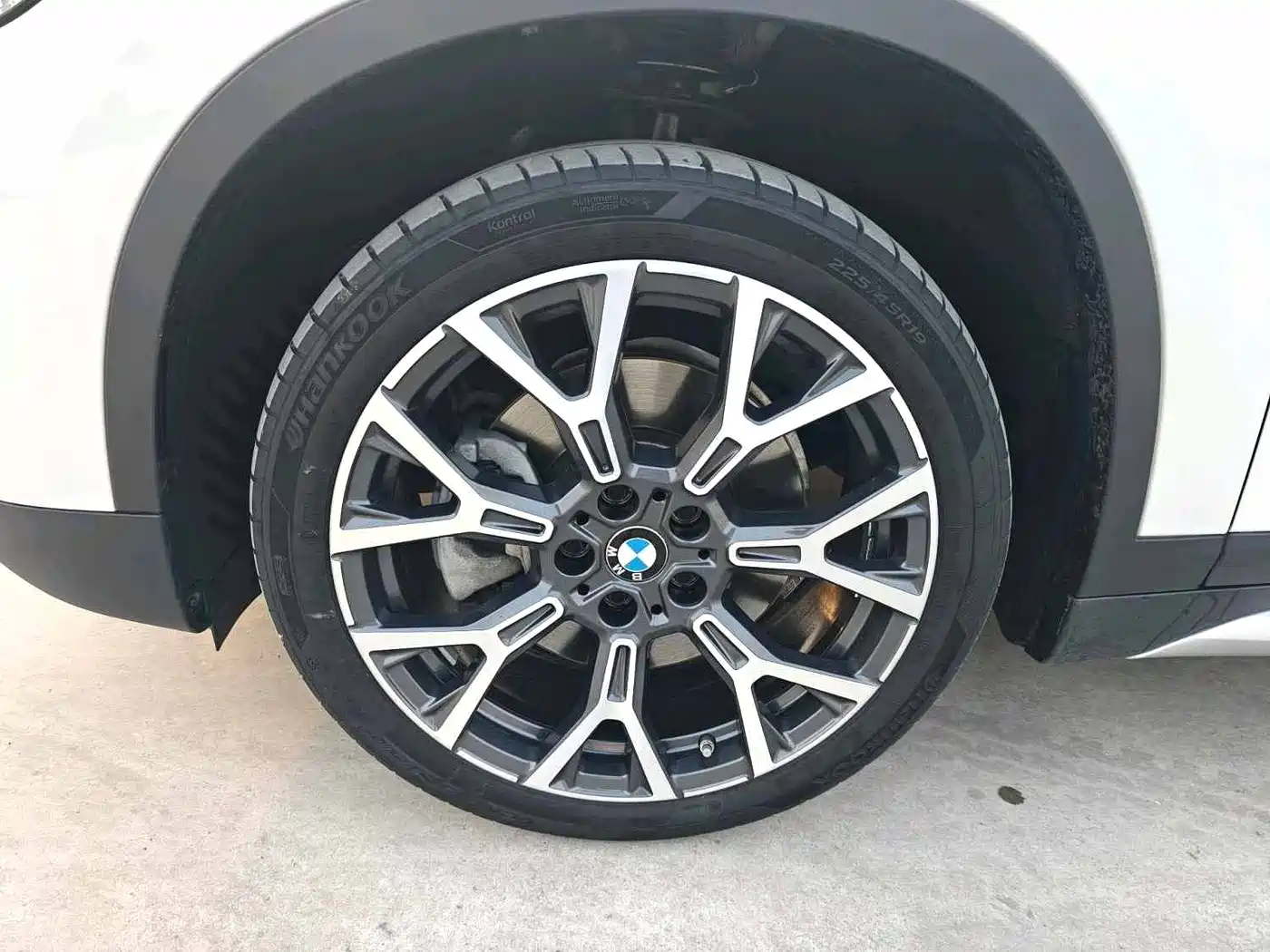 BMW X1 2022 xDrive25Li Premium фото 14