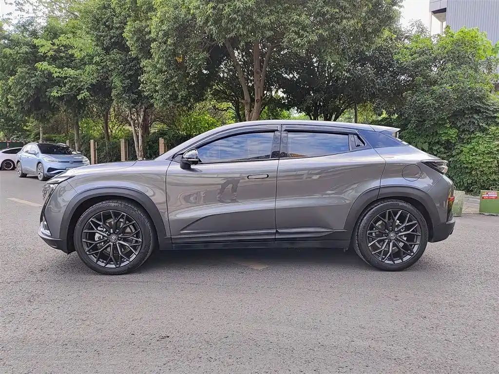 CHANGAN UNI-T
