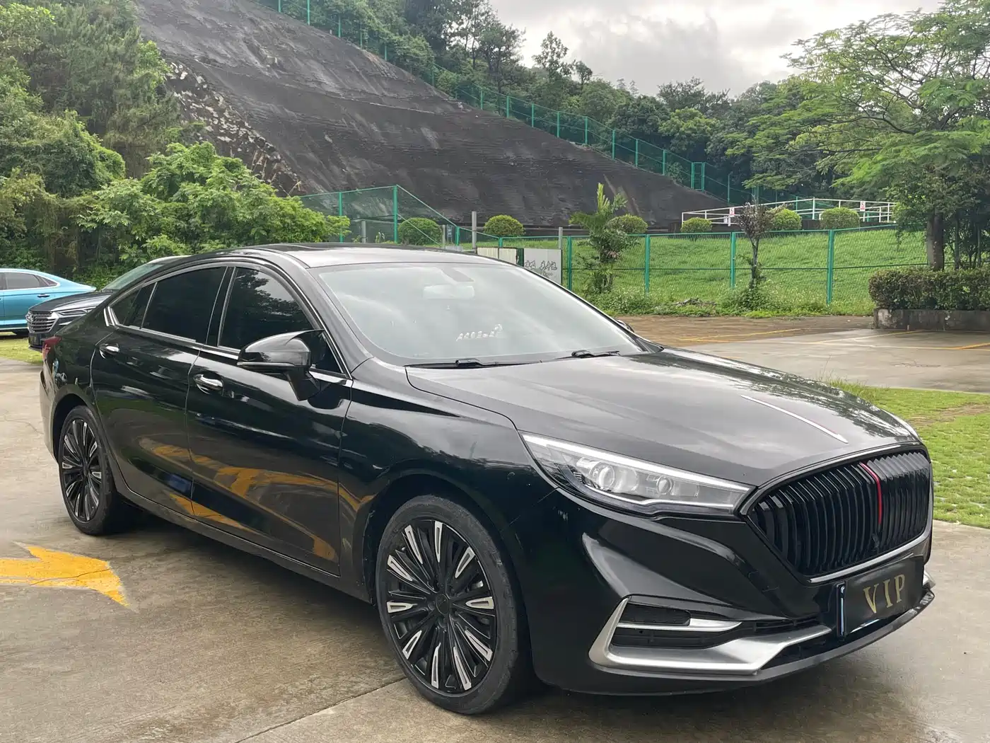 Hongqi H5 2022 Classic 1.5T DCT Flag Rhythm Edition фото 3