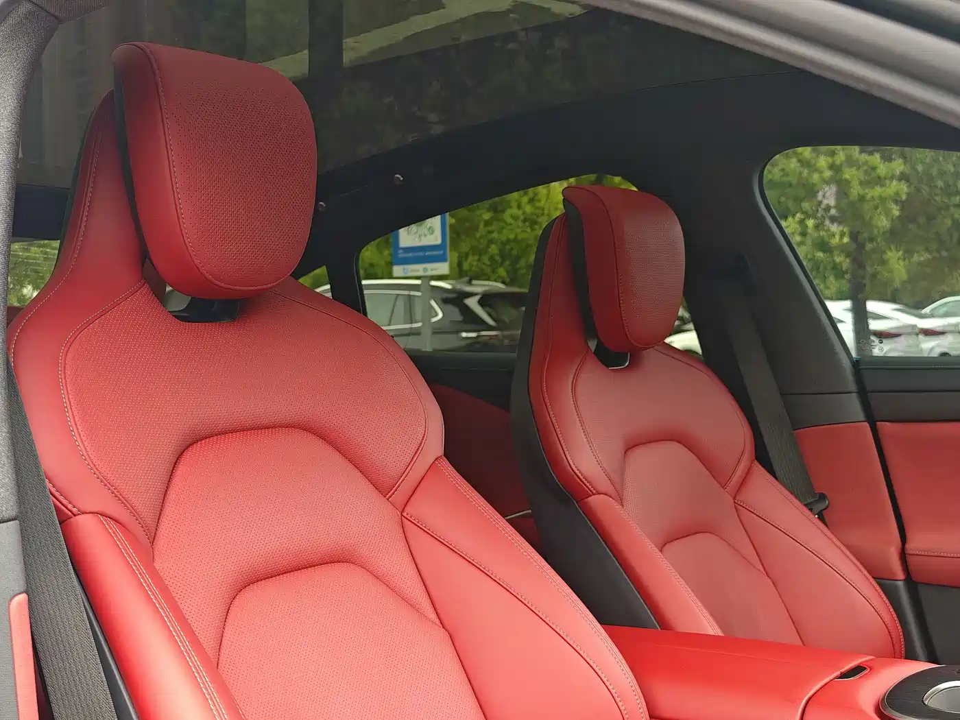 XIAOMI CAR XIAOMI SU7