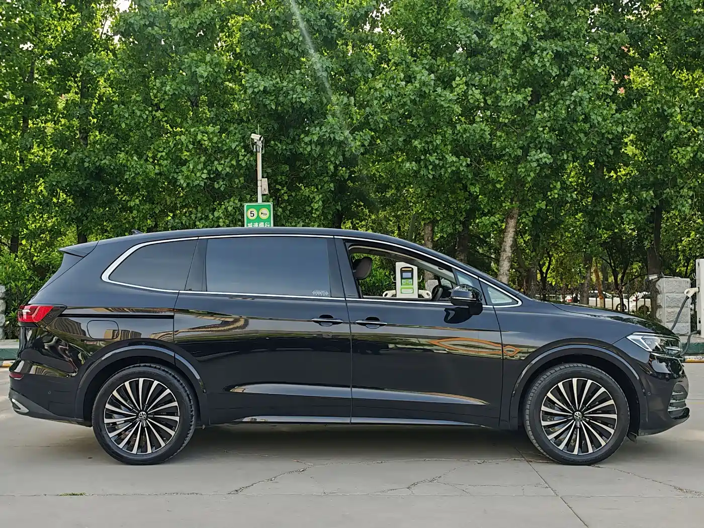 Volkswagen Viloran 2025 2024 380TSI Executive Edition