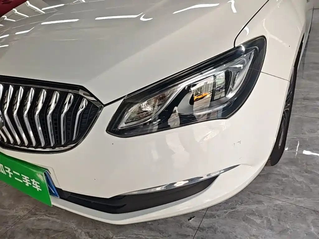 Фото 24 - Buick Excelle