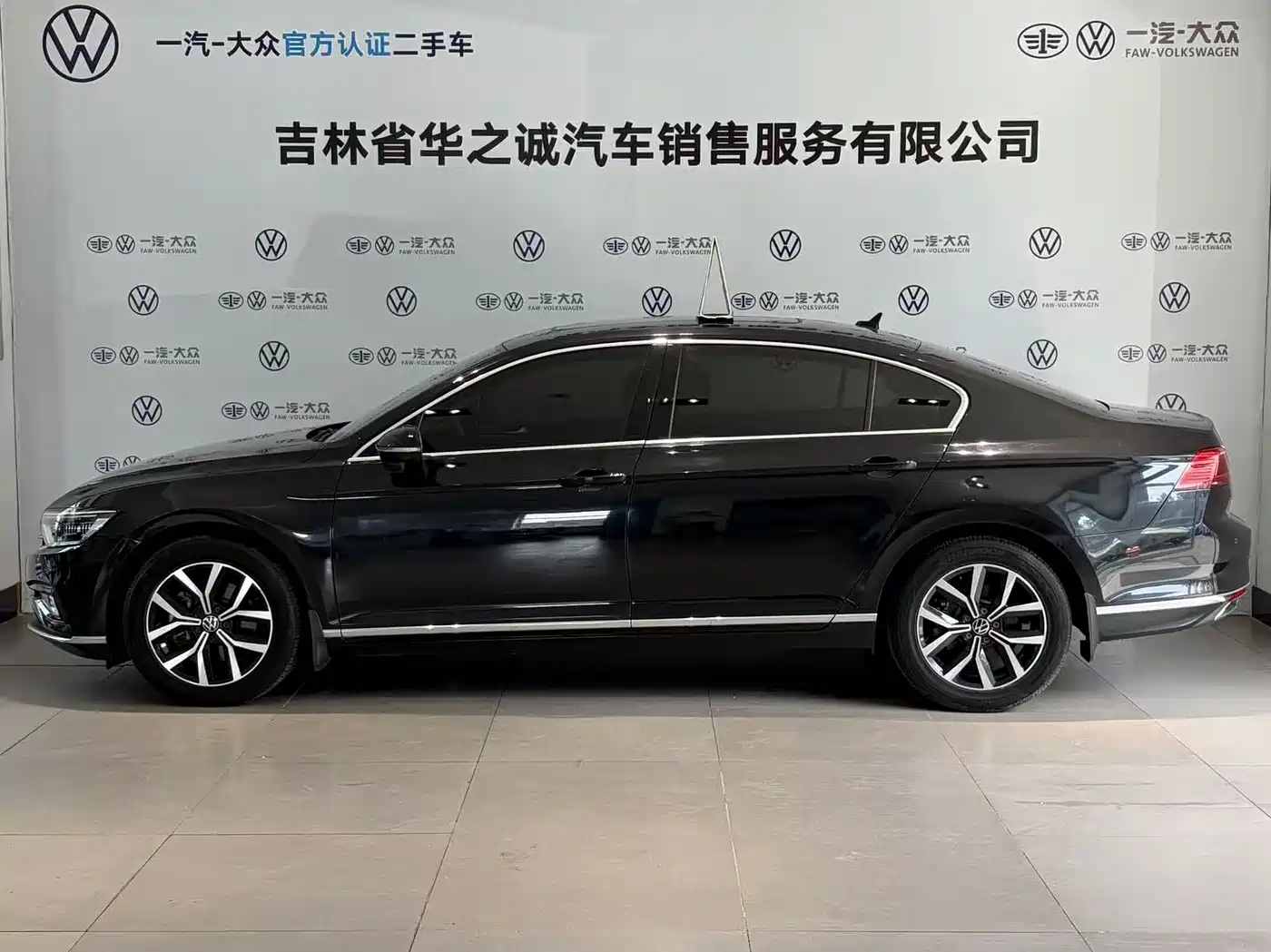 Volkswagen Magotan 2020 330TSI DSG Leading фото 20