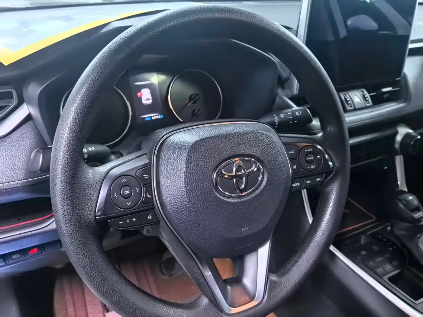 Toyota Wildlander 2020 2.0L CVT AWD Luxury Edition фото 11