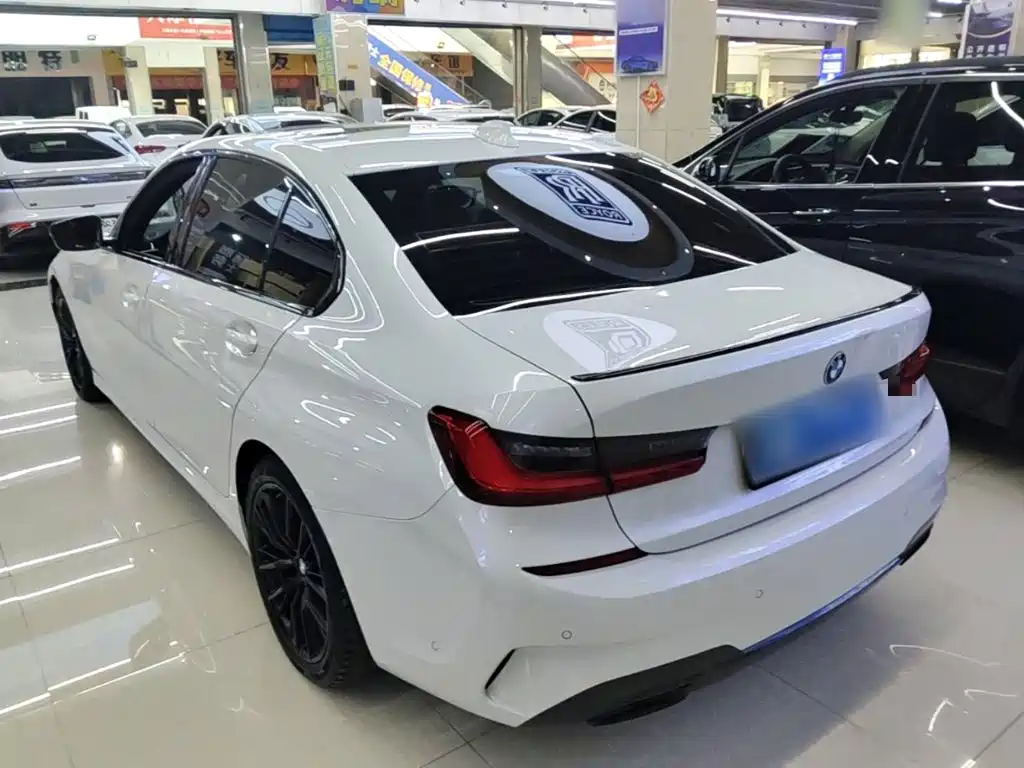 صورة 5 - BMW 3 Series