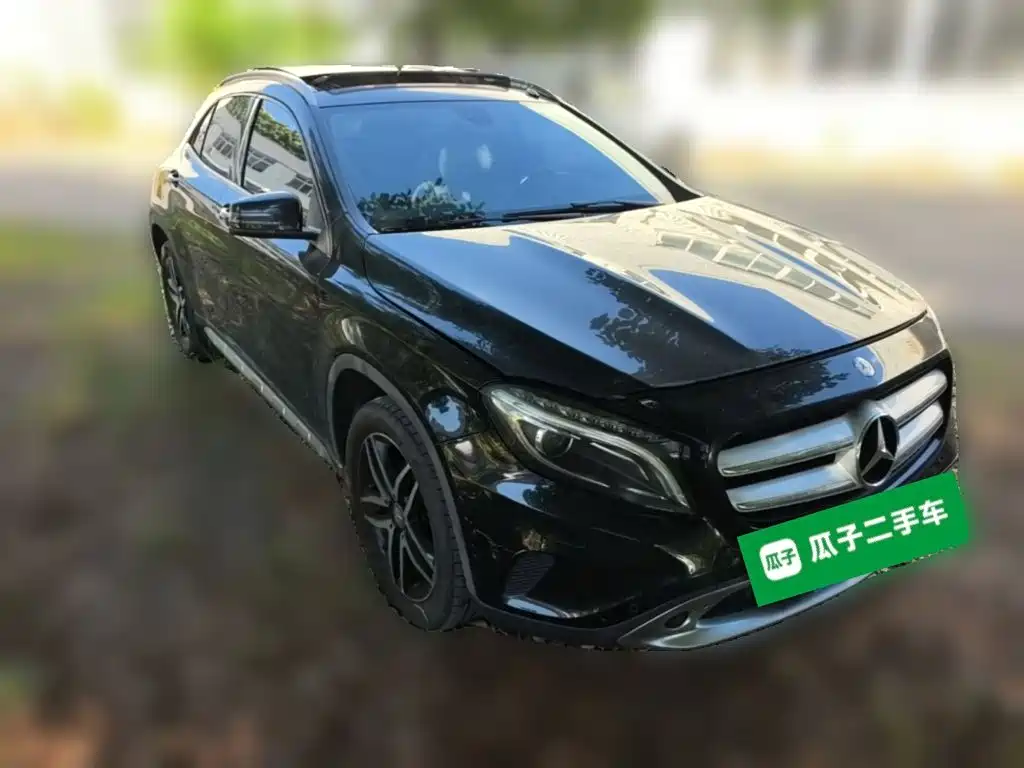 Mercedes-Benz GLA 2015 2015 GLA 200 Fashion