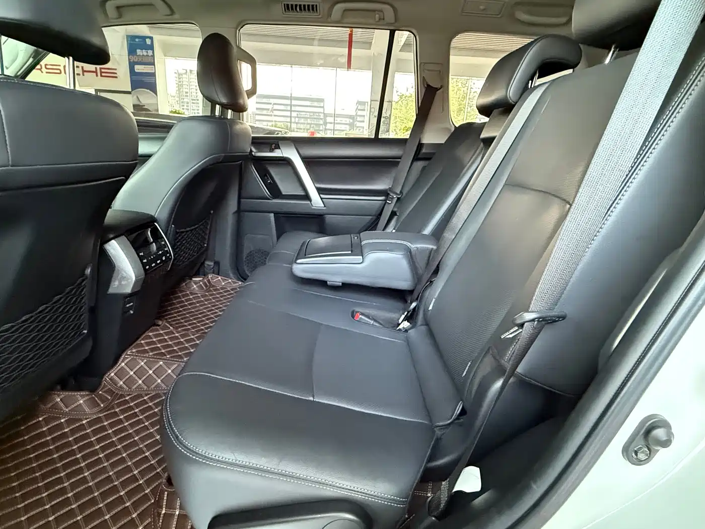 Toyota Prado 2018 3.5L Auto TX-L фото 12