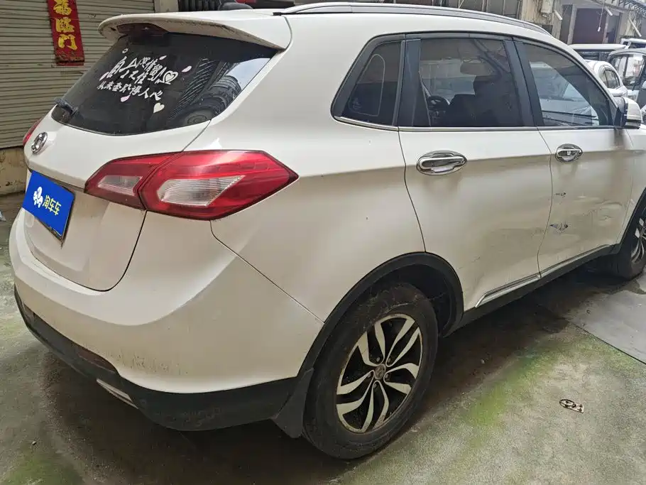 BAIC Senova X65 2015 2015 2.0T Automatic Elite