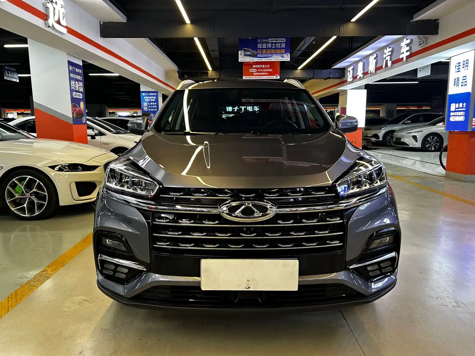 Фото 2 - Chery Tiggo 8