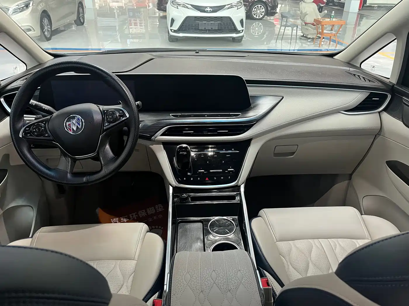 BUICK GL8