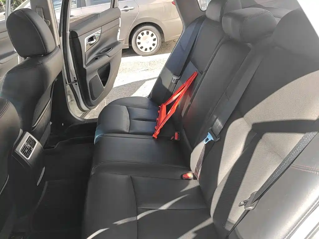 Фото 22 - Nissan Teana