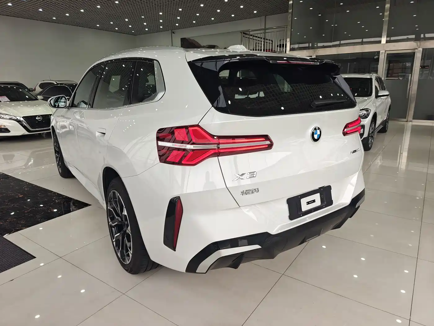 BMW X3 2025 xDrive30L Leading M Sport Package фото 6