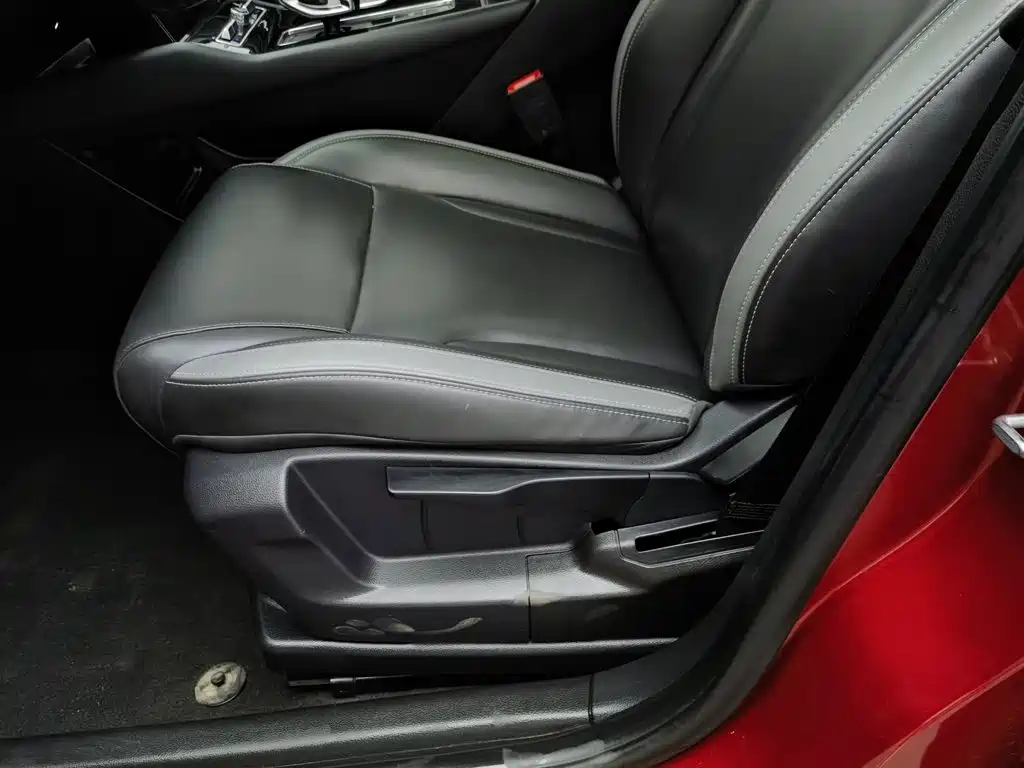 Photo 20 - Qoros 7