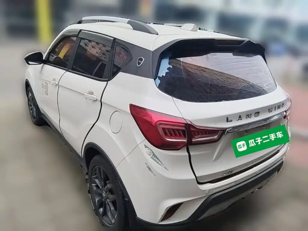 Landwind X2 2018 2017 1.6L Manual Sharp Edition