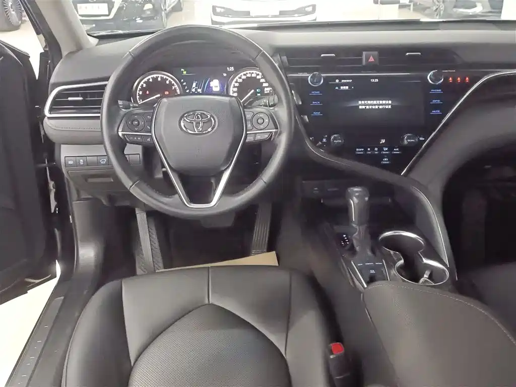 Toyota Camry 2019 2.5G Luxury (China V) фото 9
