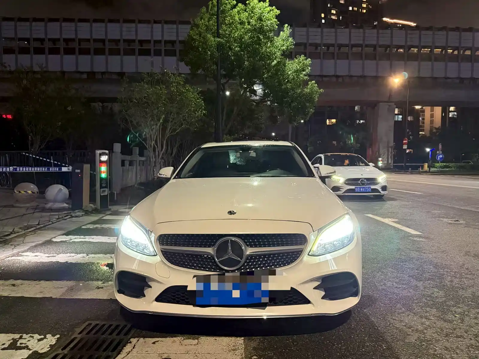 Фото 1 - Mercedes-Benz C-Class
