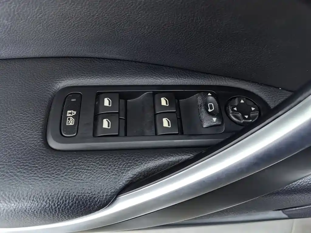 Citroën C5 2018 2016 1.6T Automatic Zunyue