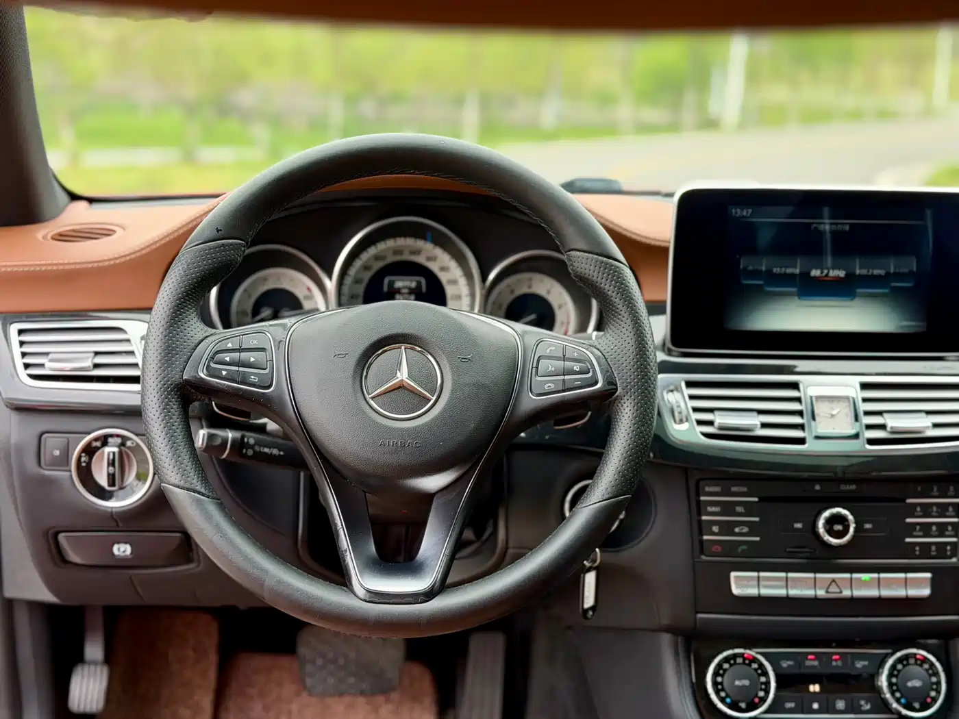 Mercedes-Benz CLS 2015 CLS 320 фото 11