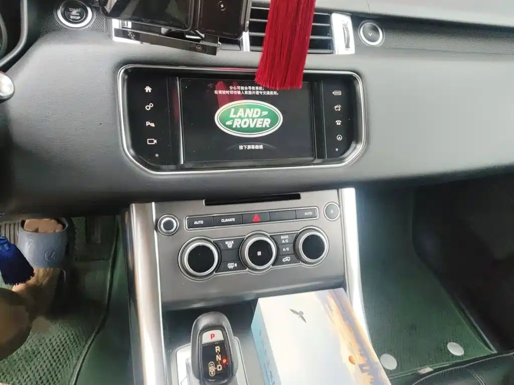 Фото 6 - Land Rover Range Rover Sport