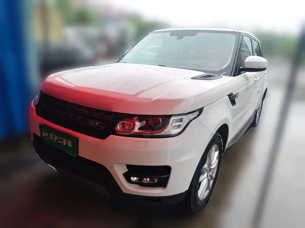 Фото 1 - Land Rover Range Rover Sport