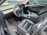 Фото 3 - Tesla Model Y