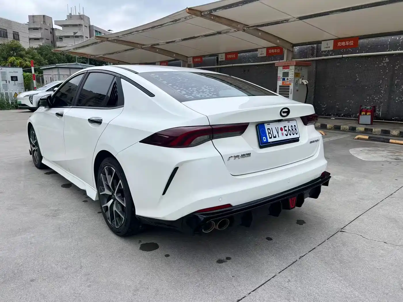 GAC Trumpchi Trumpchi Emkoo 2021 270T DCT J16 Edition фото 7
