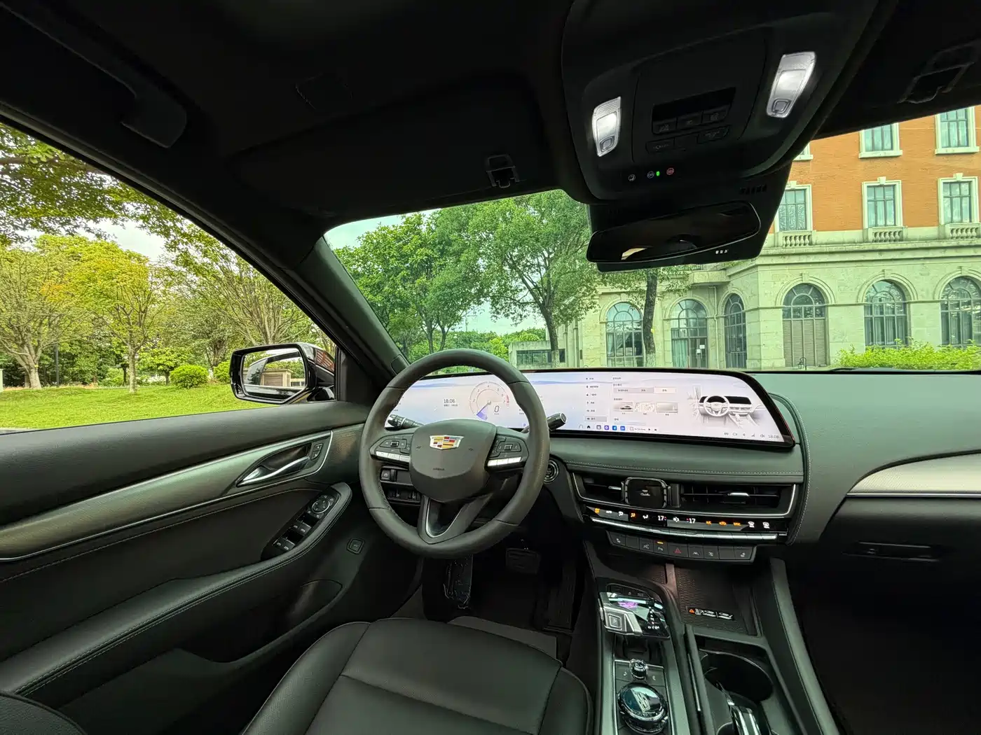 Cadillac CT5 2026 2025 Model 28T Urban Sport Edition