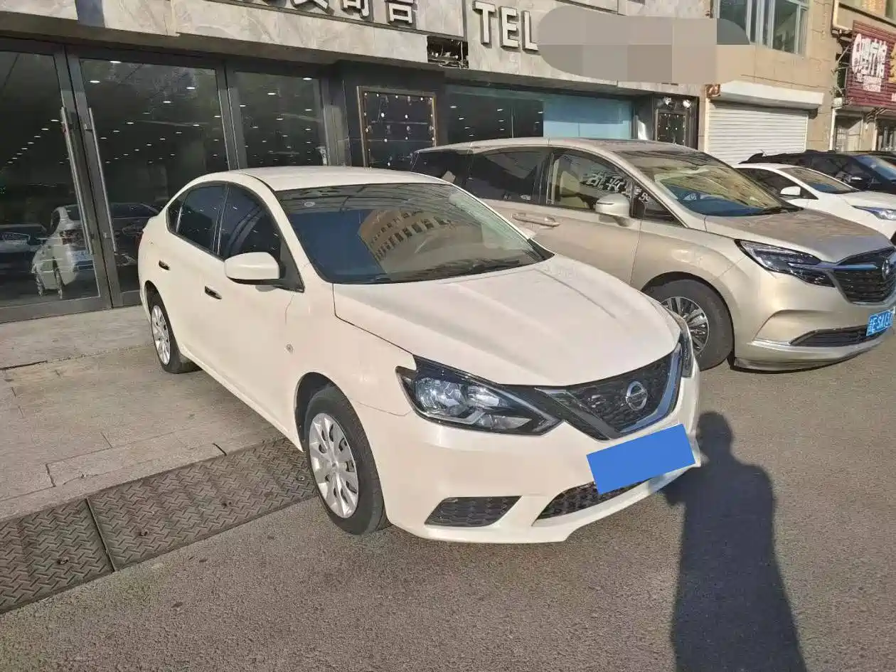 Фото 3 - Nissan Sylphy