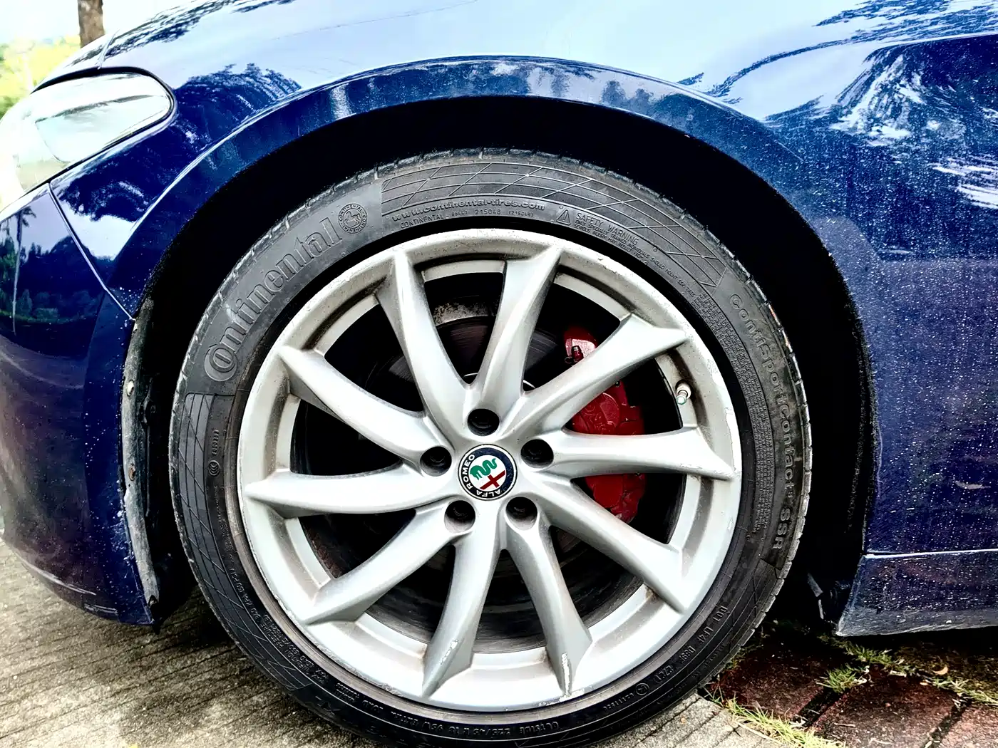 Alfa Romeo Giulia 2019 2017 2.0T 200HP Luxury Edition