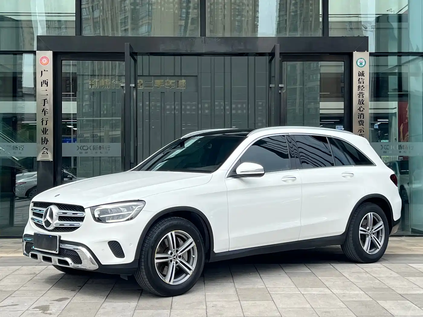 Mercedes-Benz GLC 2021 GLC 260 L 4MATIC Sporty