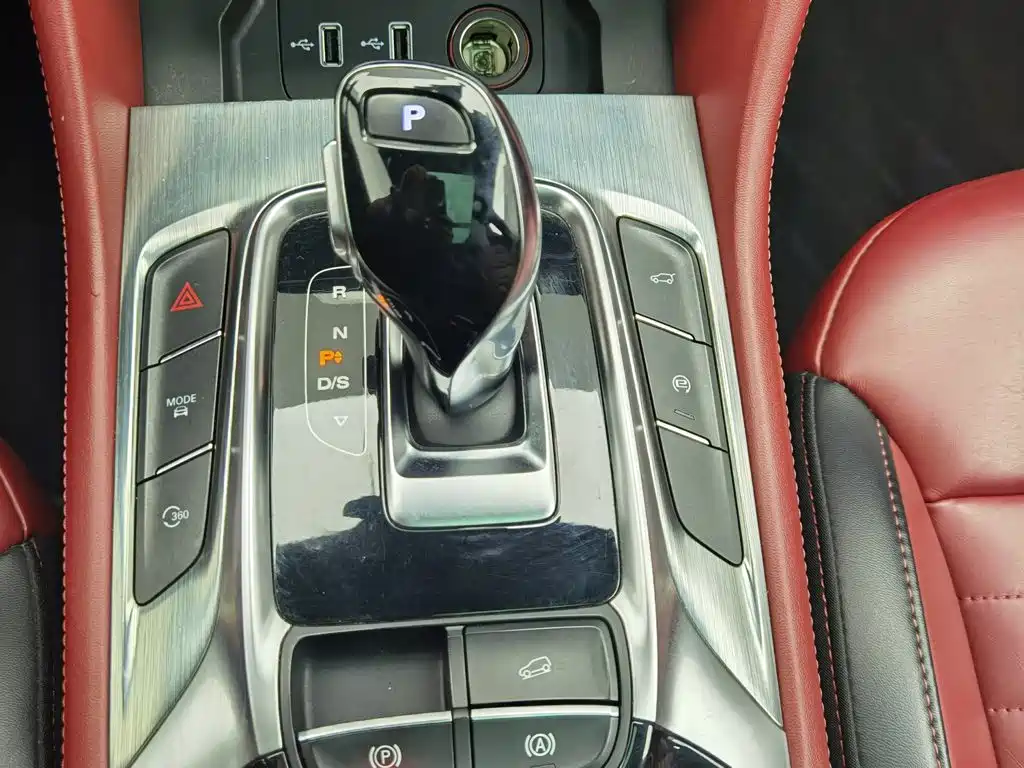MG HS 2019 2019 30T Automatic 2WD Trophy Super Burn Edition China VI