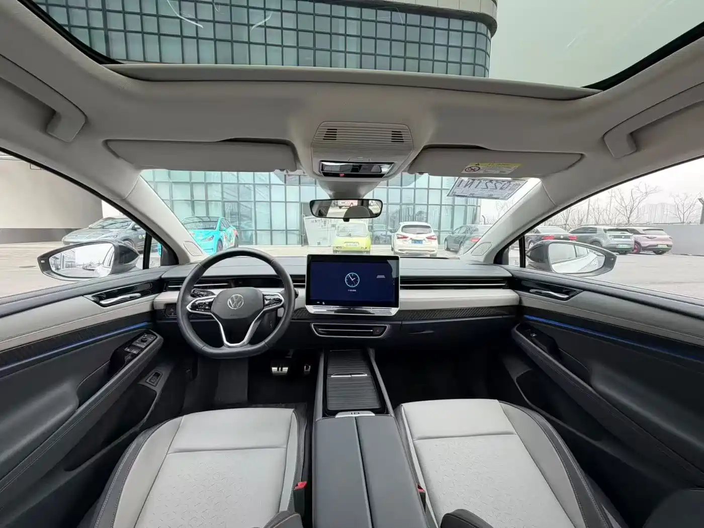 VOLKSWAGEN ID.7 VIZZION