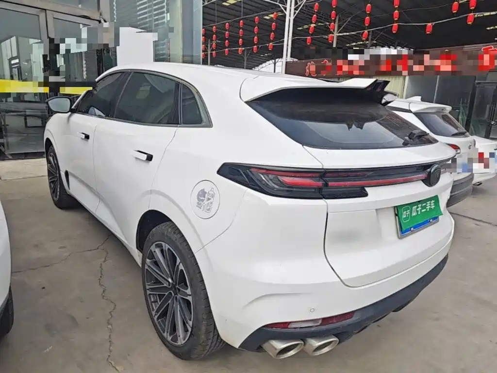 Changan UNI-K 2024 2024 2.0T FWD Global Edition