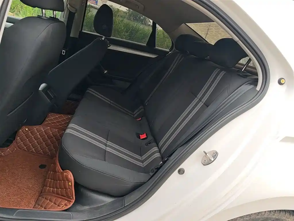 Volkswagen Lamando 2018 230TSI DSG Trend Edition фото 17