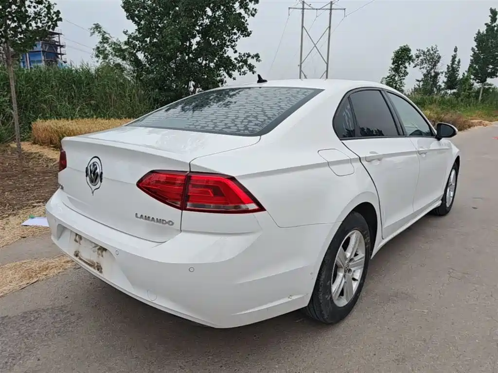 Volkswagen Lamando 2018 230TSI DSG Trend Edition фото 7