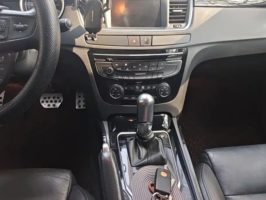 Photo 16 - Peugeot 508