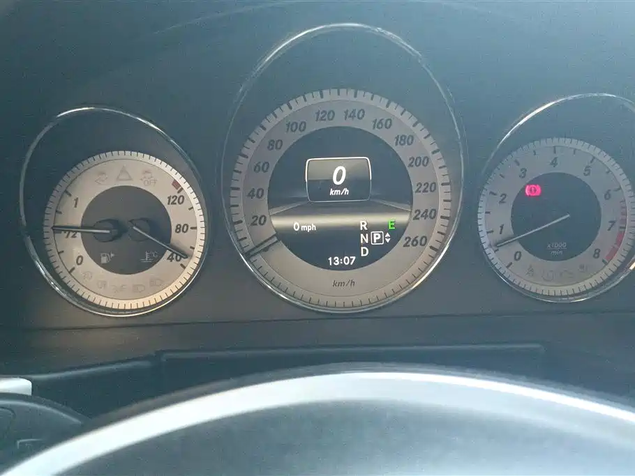 Mercedes-Benz GLK-Class 2013 GLK 300 4MATIC Dynamic фото 14