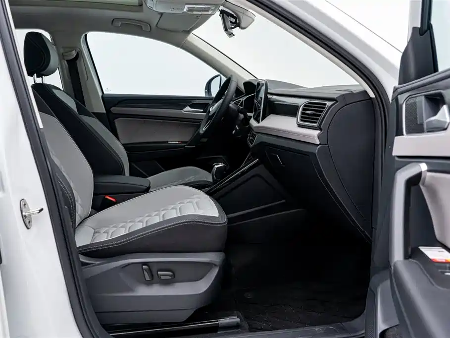Volkswagen Tayron 2025 Shared Joy 300TSI фото 20