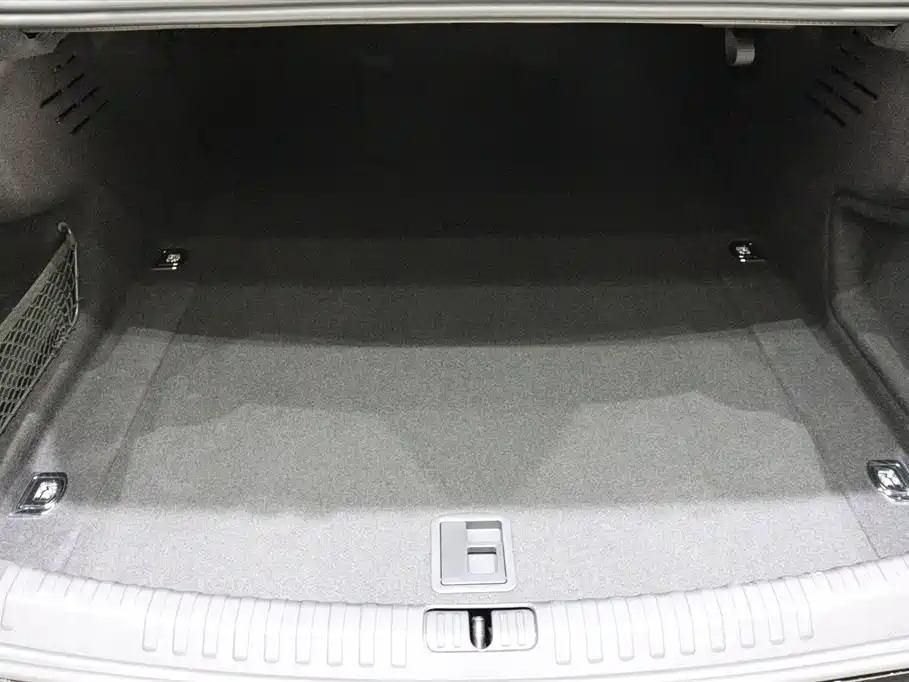 Audi A6L 2023 Facelift 45 TFSI Premium Elegance фото 23