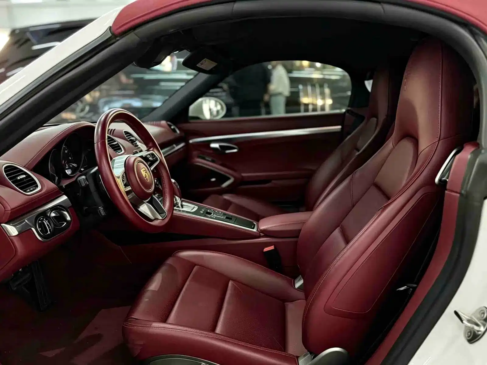 صورة 5 - Porsche 718