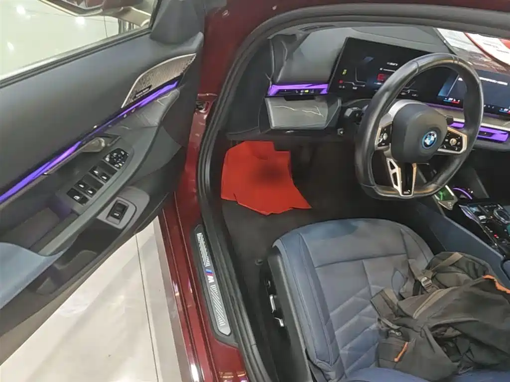 BMW i5 2024 eDrive 35L Premium Model M Sport Package фото 16