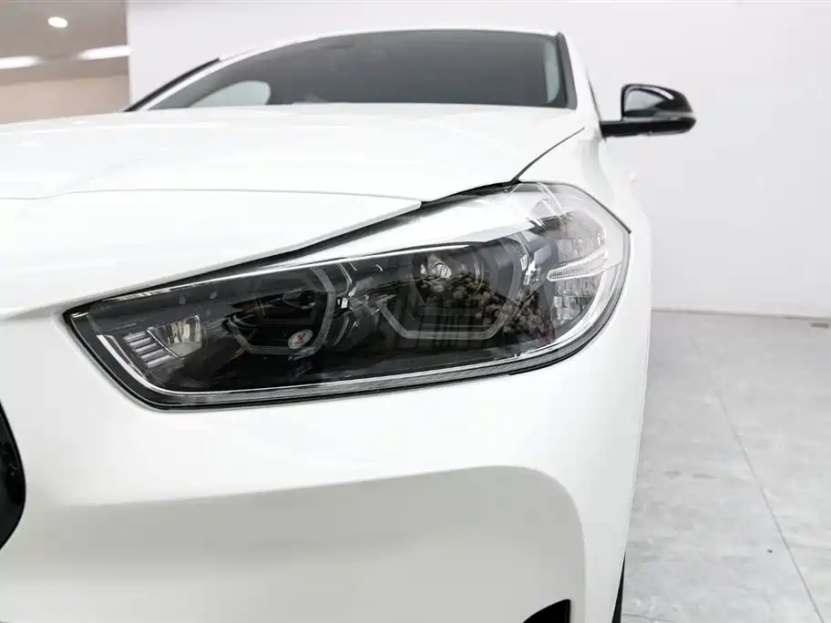 BMW X2 2023 sDrive25i M Sport Shadow Edition фото 3