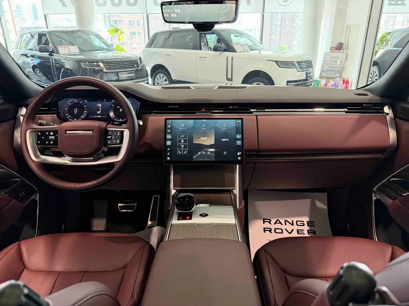 Land Rover Range Rover 2025 2025 3.0 L6 400PS Genesis Extended Wheelbase