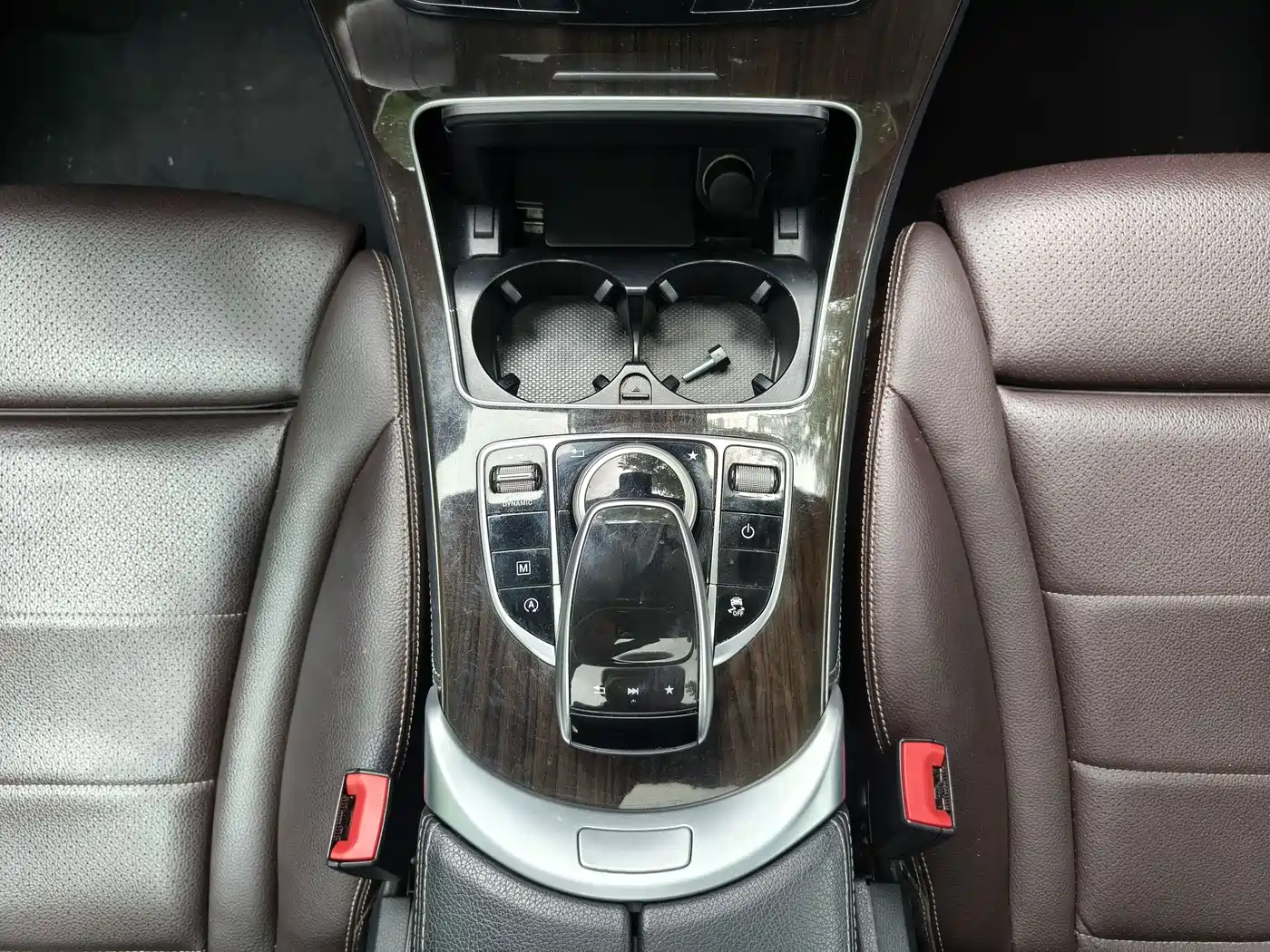 Mercedes-Benz GLC 2017 GLC 260 4MATIC Luxury фото 18