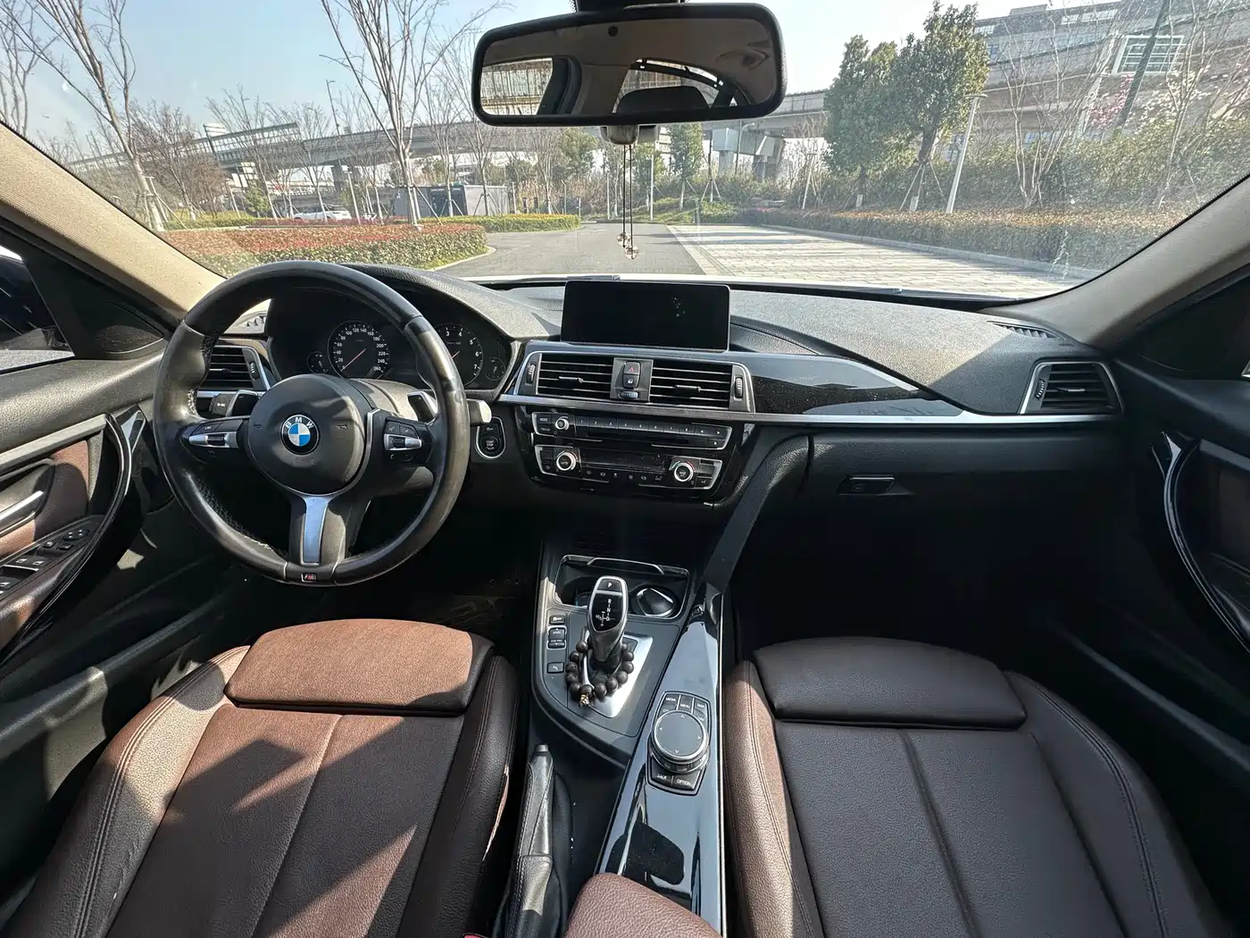 BMW 3 Series 2018 320Li Leading M Sport Package фото 8