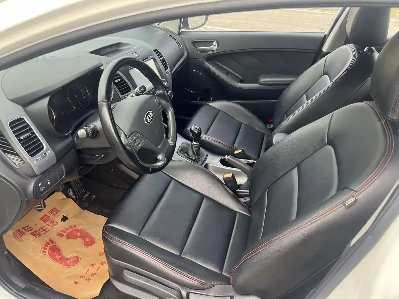 Kia K3 2015 1.6L Manual GLS фото 9