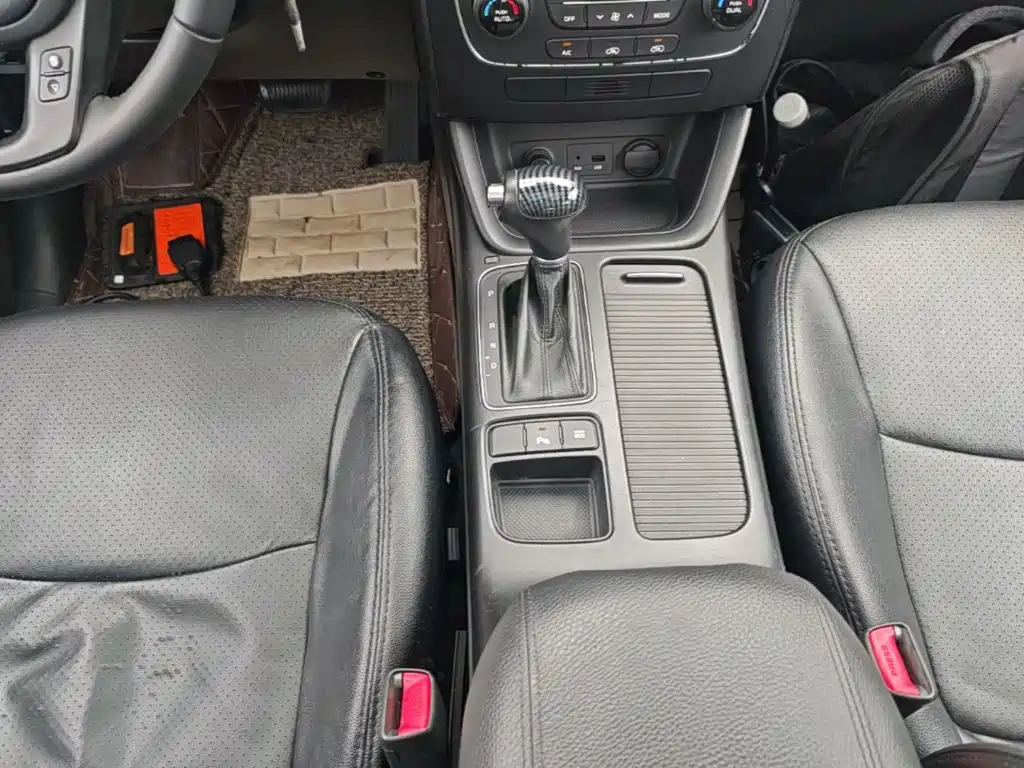 Kia Sorento 2014 2013 2.4L 5-seat Gasoline Comfort (China IV)