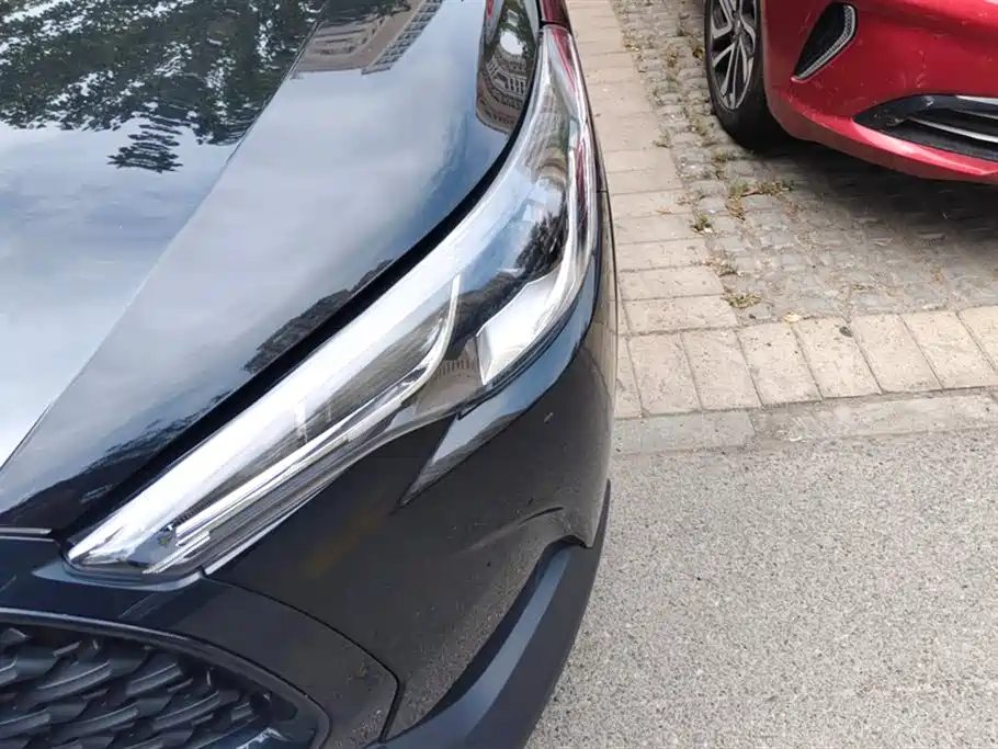 Toyota Corolla Cross 2024 2.0L Smart Hybrid Dual Engine Pioneer Edition фото 5